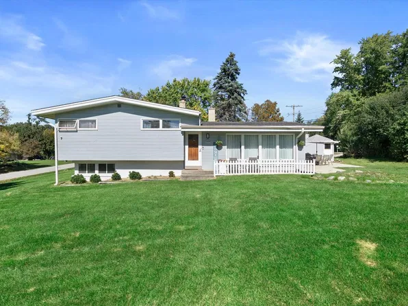 14430 Hyland DRIVE, Brookfield, WI 53005