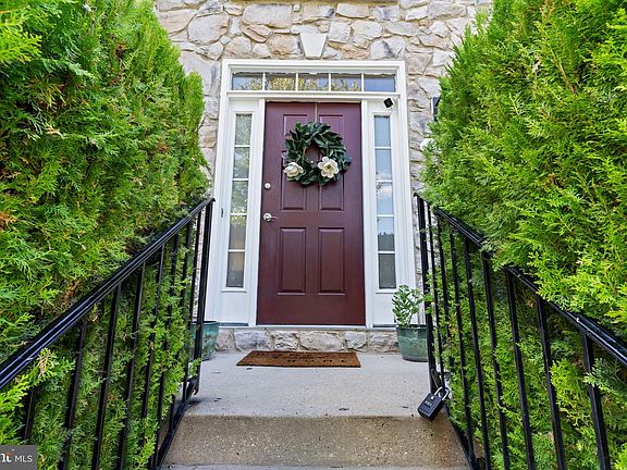 4th image of 6810 Lantana Dr