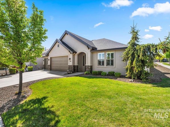 495 W Tall Prairie Dr, Meridian, ID 83642