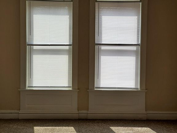 2nd image of 3015 Wyoming St Floor 1