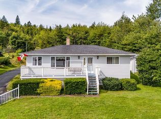 561 Upper Lakeville Rd, Upper Lakeville, NS B0J1W0