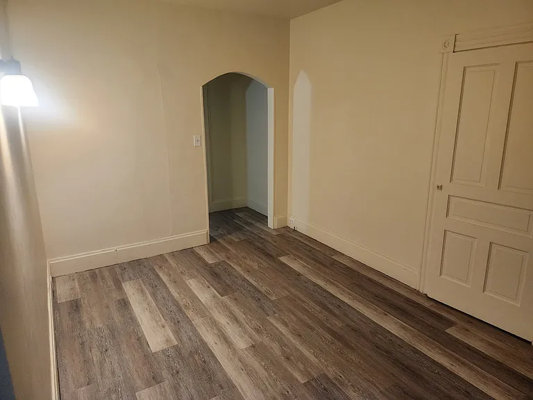19 N Lee St #1 — Photo 4