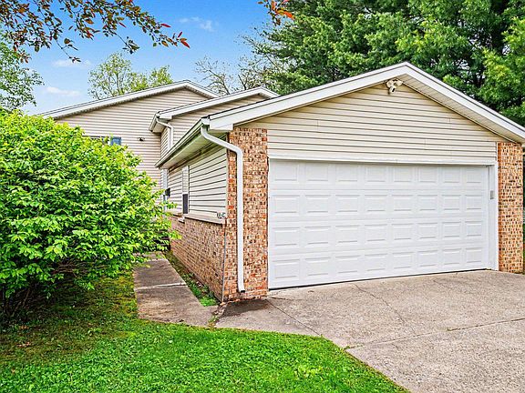 2nd image of 803 Northwood Dr