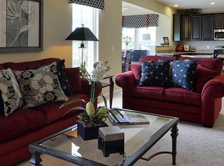 242 Blue Jacket Cir, Pickerington, OH 43147