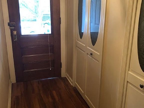 3rd image of 128 Park Pl