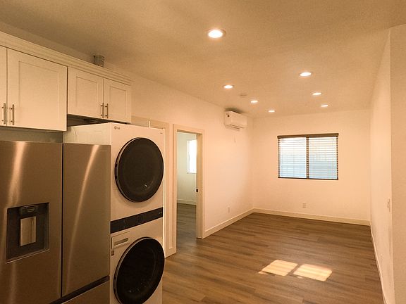 5th image of 4902 Coke Ave #2