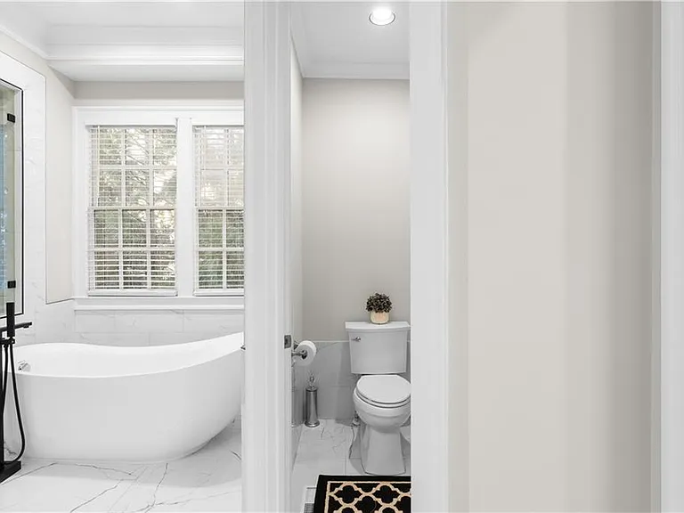 980 Fenimore Cir — Photo 29