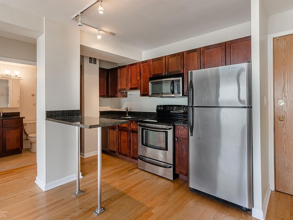 1st image of 4180 N Marine Dr APT 908