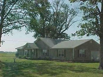 2nd image of 3509 County Road 441