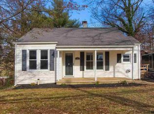 496 Valley Rd, York, PA 17403