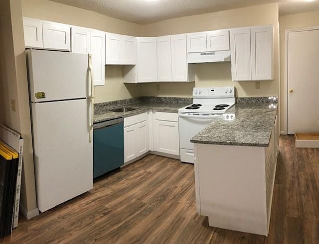 1st image of 1000 Harbor View Dr