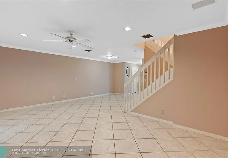 1186 SW 44th Ave — Photo 60