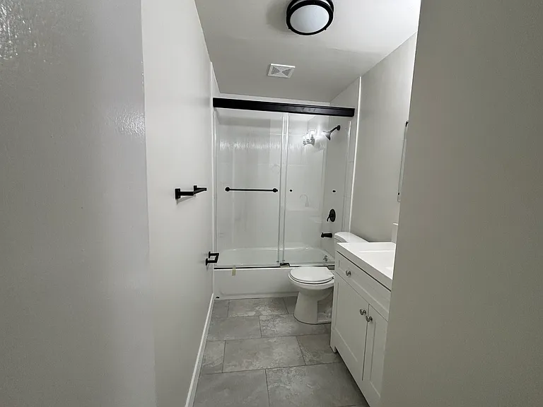 5502 Fernhill Cir #A — Photo 7