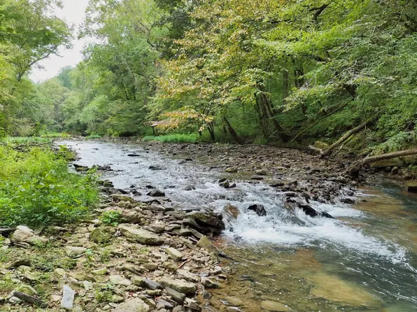 1045 Jones Mill Rd, Smithville, TN 37166