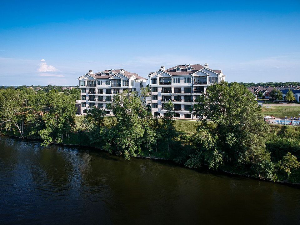 Breakwater Plan, Revery Point Luxury Lakefront Condominiums, Gallatin