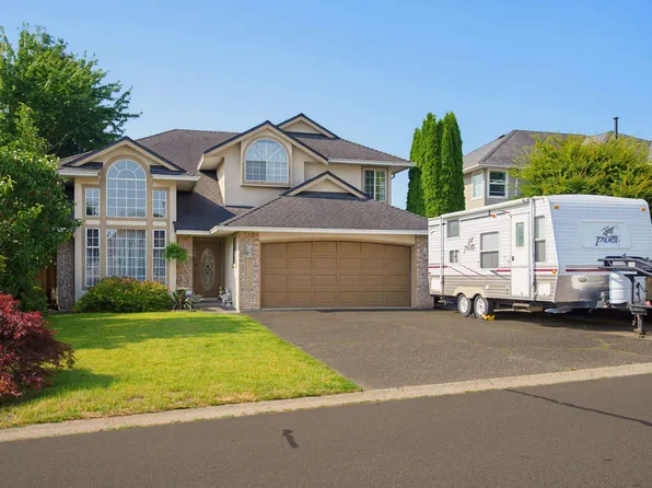 19128 63rd Ave, Surrey, BC V3S 8G7