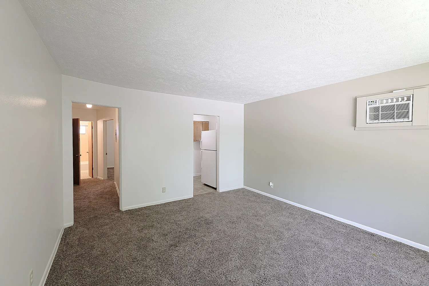 1 bed, 598 sqft, $659 — Photo 1