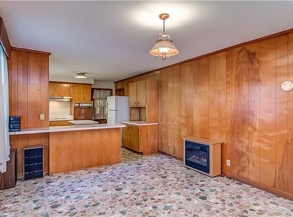 3rd image of 513 Aurelia Lynn Dr