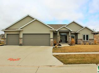3520 Wanamaker Way, Sioux City, IA 51106