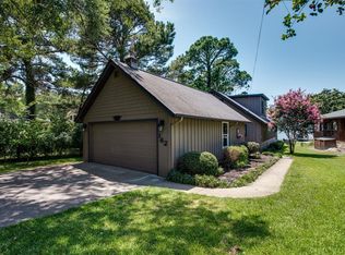 162 Ocean Dr, Gun Barrel City, TX 75156