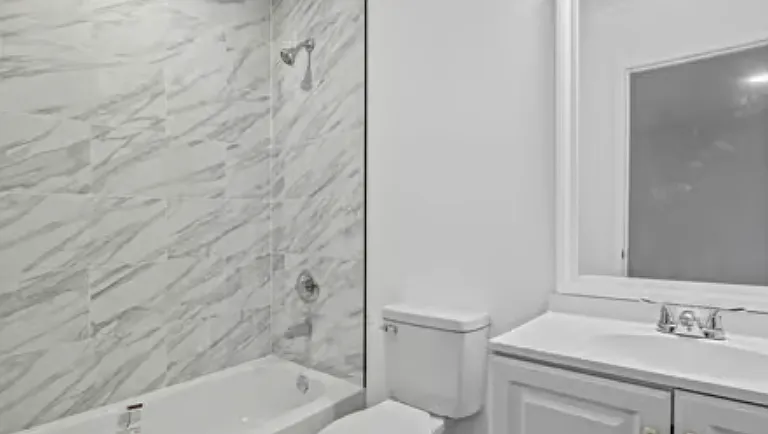 1109 Cella St — Photo 5
