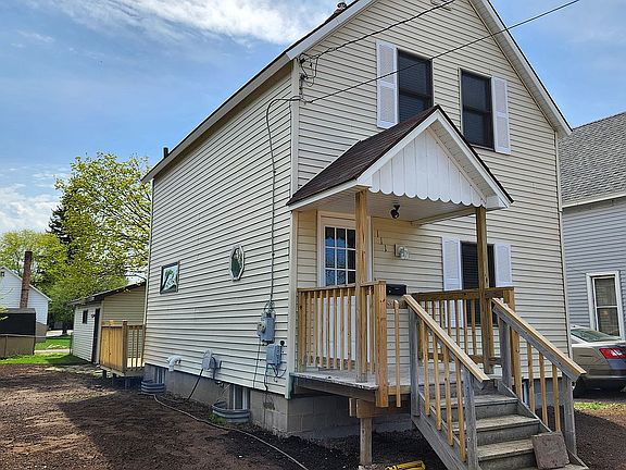 Quaint home, centrally located