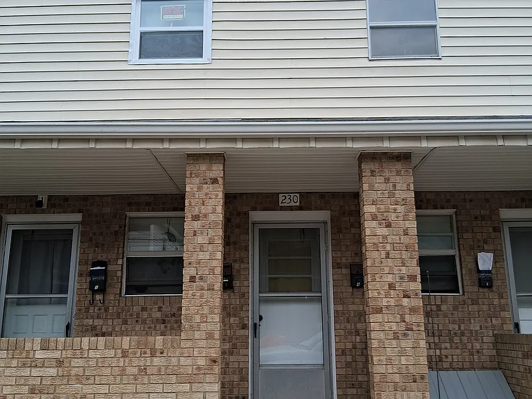 230 Beaver Ave #3 — Photo 12