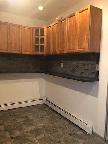 2nd image of 169 Claremont Ave #2