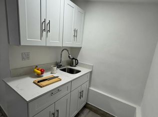 1150 W 28th St #1, Hialeah, FL 33010