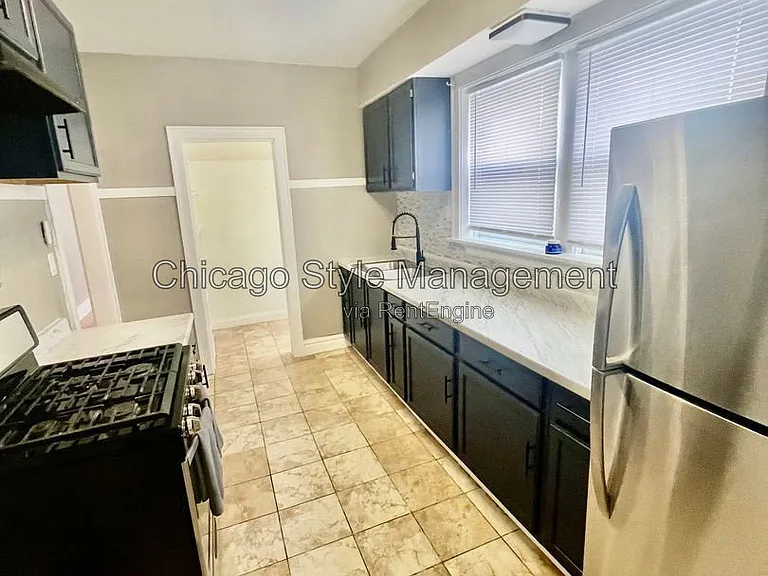 7721 S Hermitage Ave #3 — Photo 5