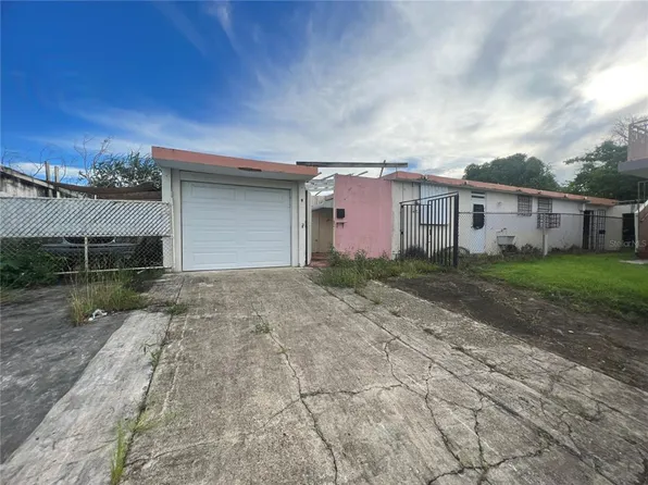 Calle 8 Sabana Gardens 4 #Urb-9, Carolina, PR 00983