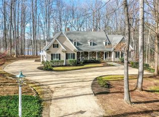 736 Woodson Pl, Manakin Sabot, VA 23103