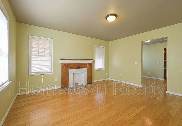 2231 NW 12th St #2231.5 — Photo 4
