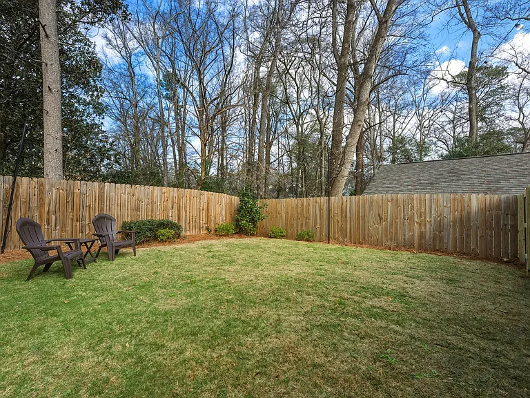 621 Coventry Rd — Photo 27