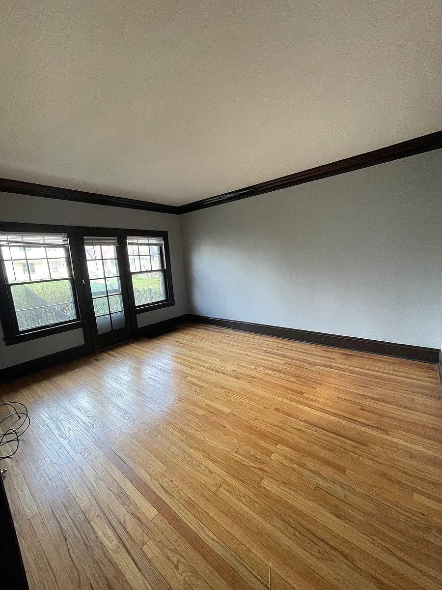 Building Photo - 3333 W 111th St #2