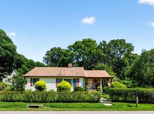 35 Biltmore Dr, Mastic Beach, NY 11951