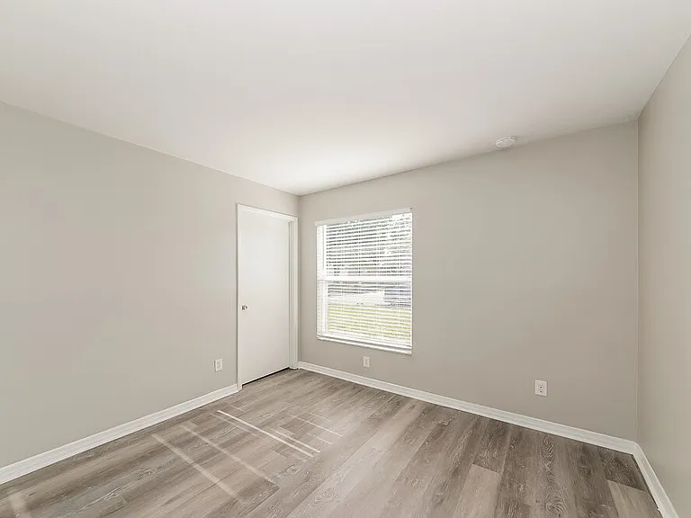 6109 63rd Ave E — Photo 13