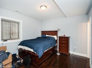 2225 W Rice St #915, Chicago, IL 60622