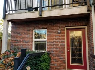 809 Taylor Ave N APT 4, Seattle, WA 98109