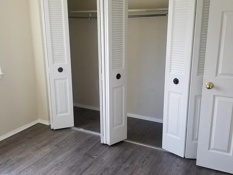 600 Heather Ridge Dr #F — Photo 22