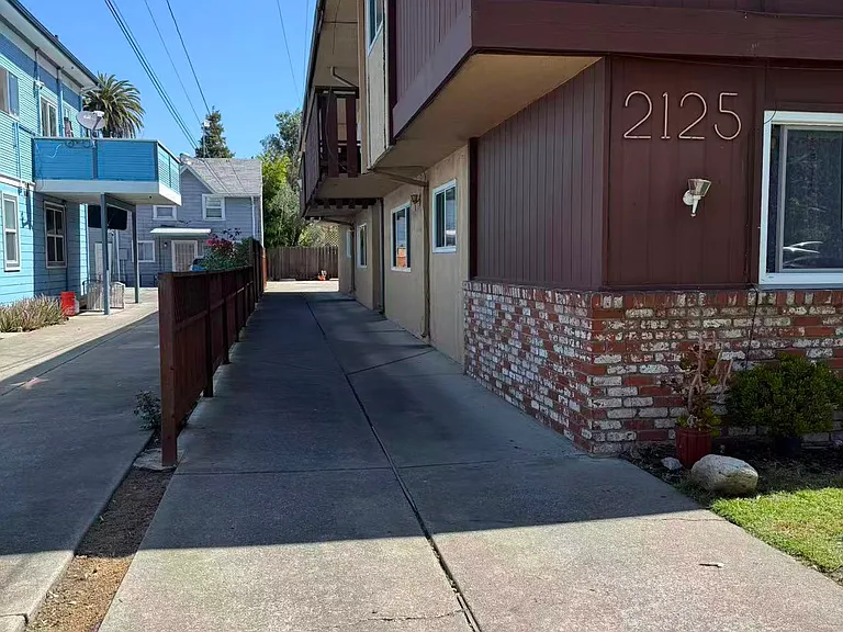 2125 Pacific Ave #C — Photo 2