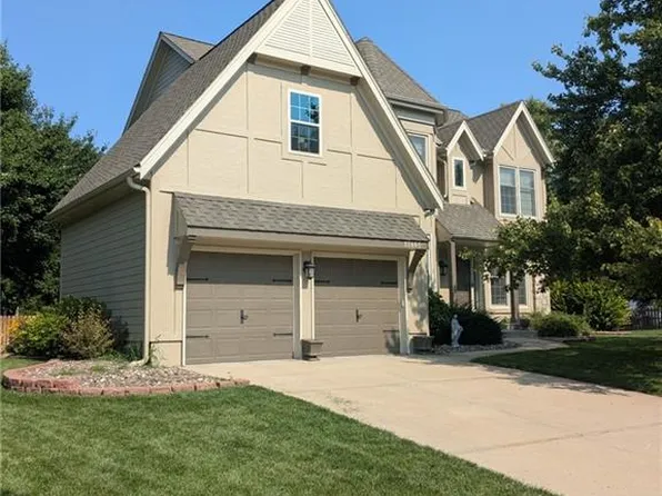 12860 Barton St, Overland Park, KS 66213