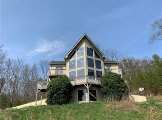 459 E Valley Rd NE, Rydal, GA 30171