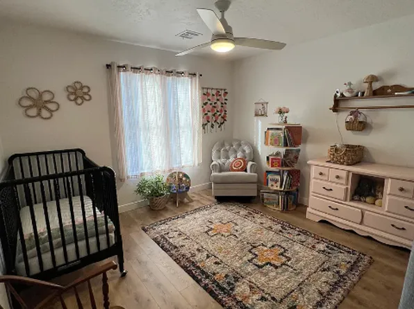 82 Spencer Village Ct #B3, Appleton, WI 54914