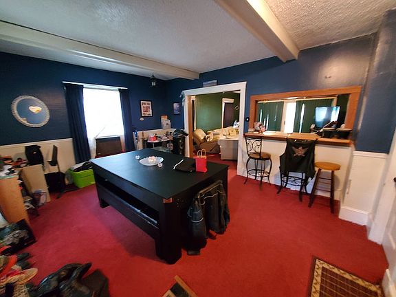 3rd image of 42 Orchard Pl