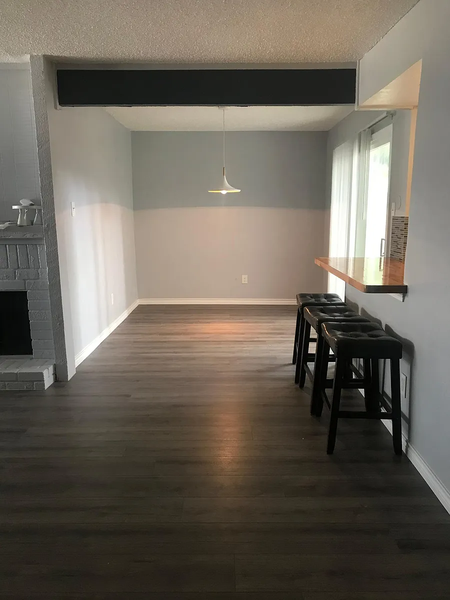 Building Photo - 2806 Nova Dr