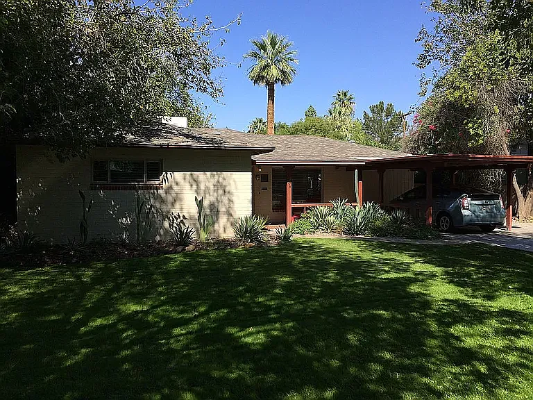138 E Encanto Dr — Photo 1