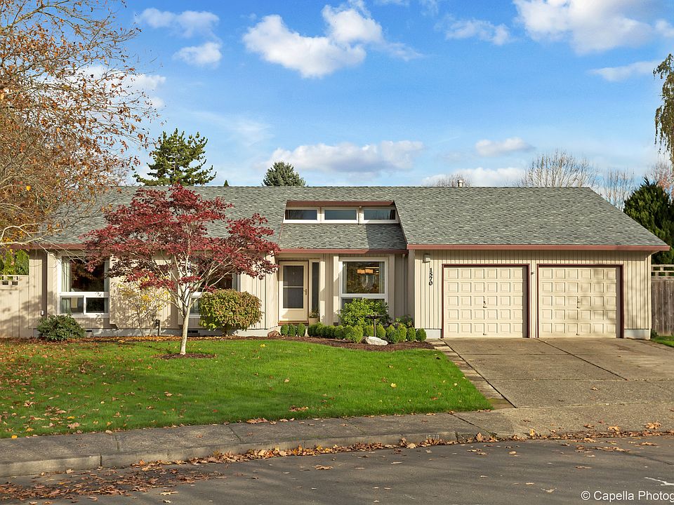 1st image of 1570 SE 51st Ave