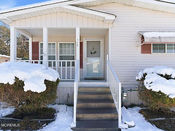4th image of 110 Douglas Drive