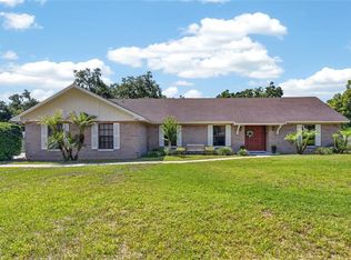 4205 Brooke Dr, Valrico, FL 33594
